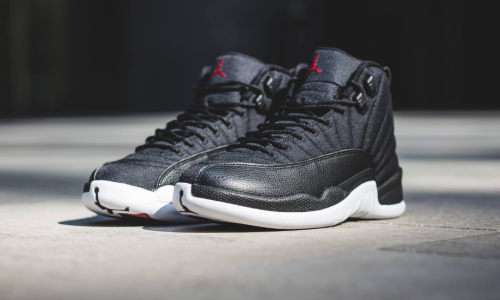 独特尼龙布料，Air Jordan XII “Black Nylon”