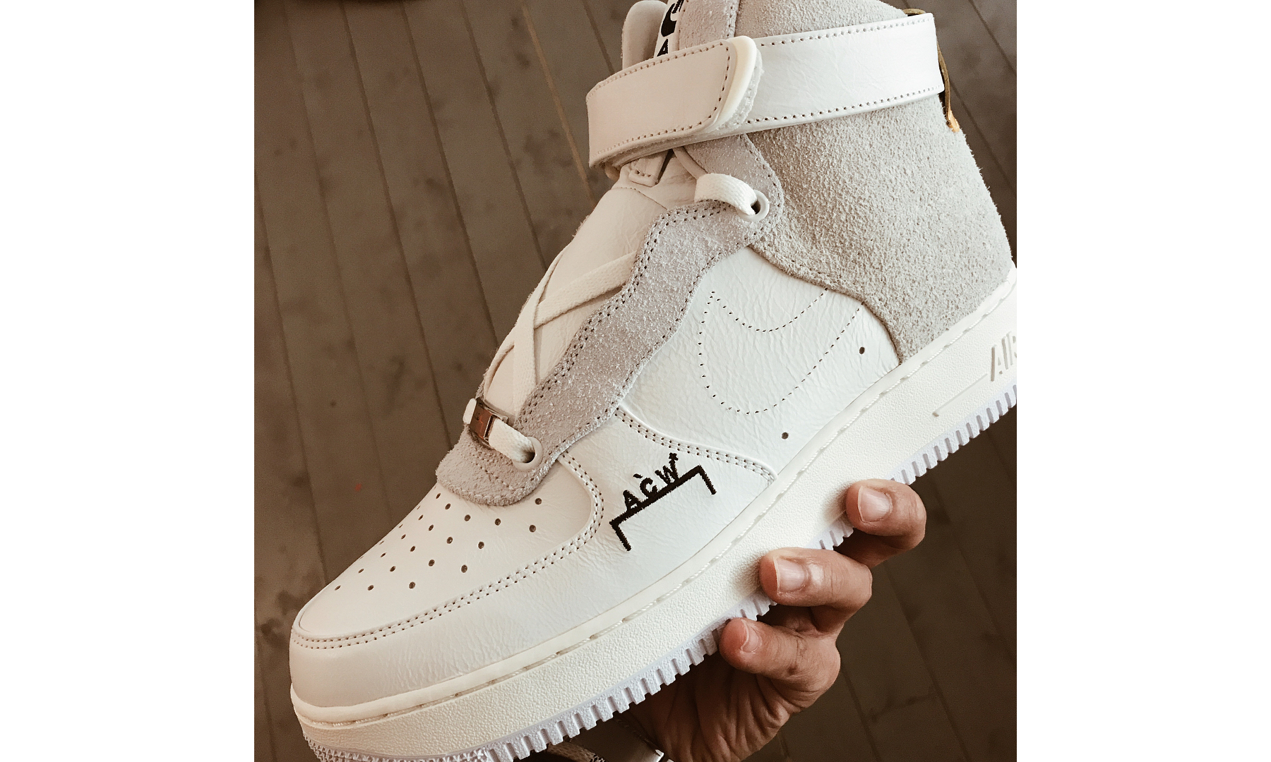 Kevin Poon 展示 A-COLD-WALL* x Nike 联名 Air Force 1 出色质感