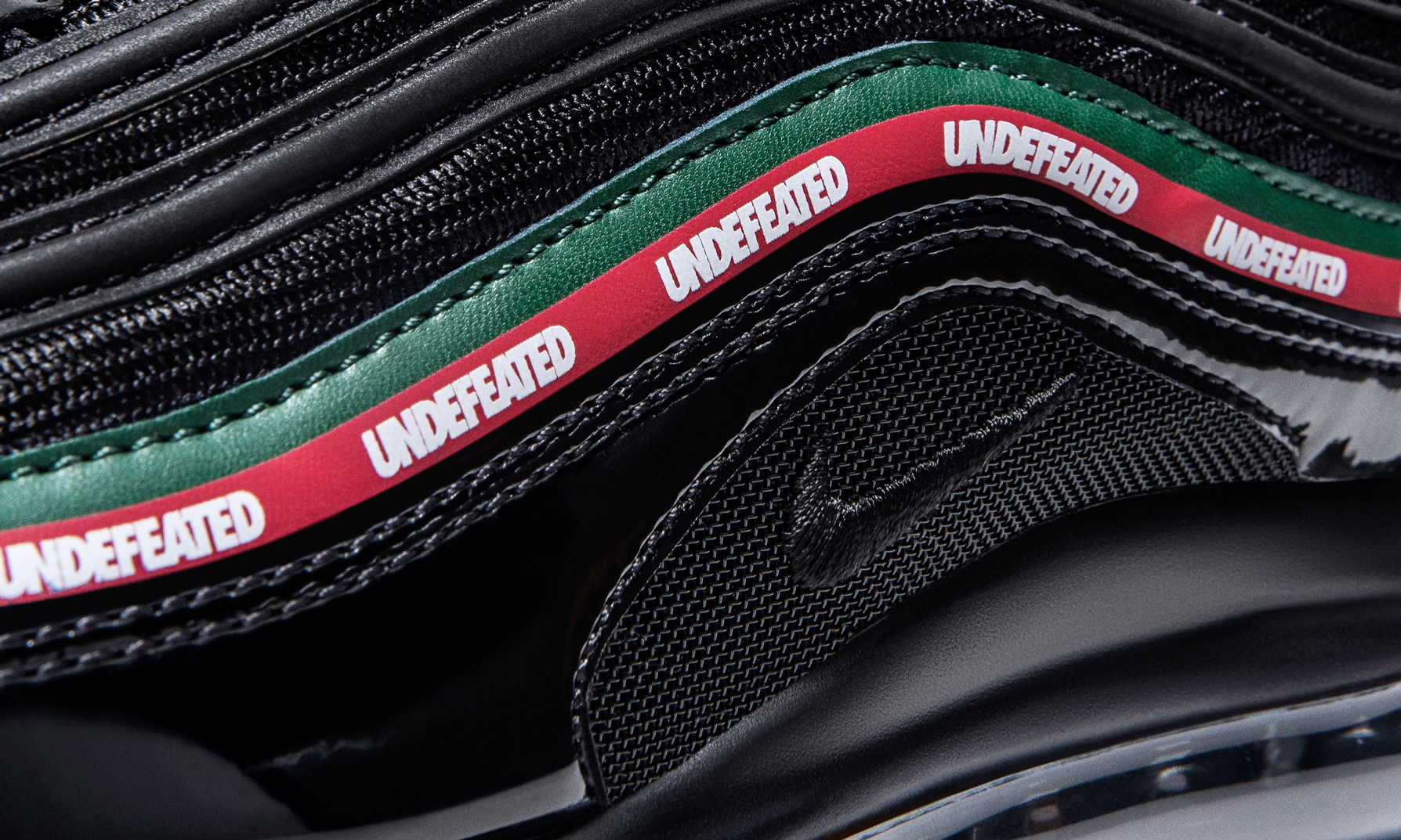 UNDEFEATED x Nike Air Max 97 配件系列全览