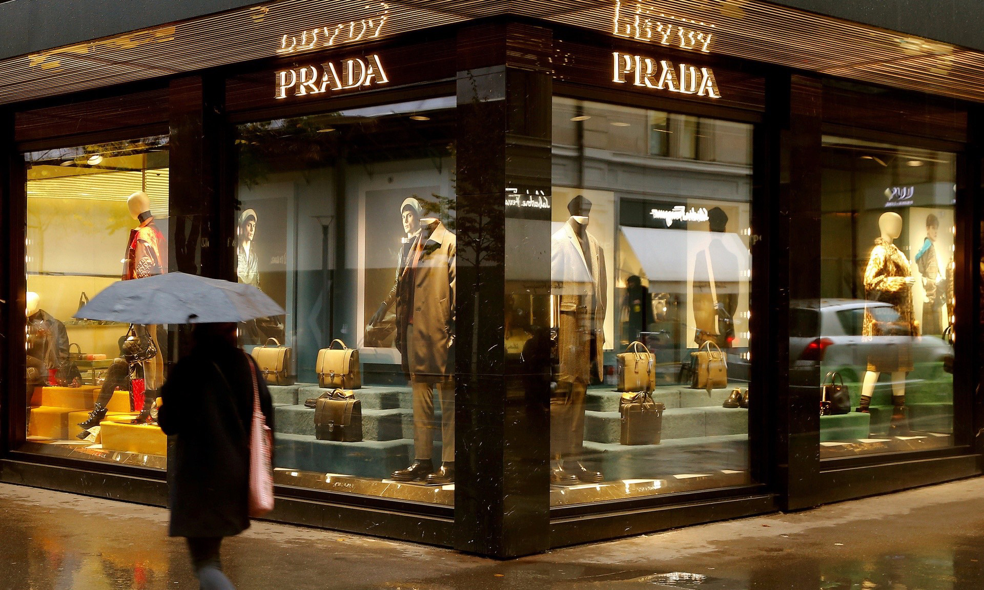 Prada 集团正在加速在中国市场的扩张