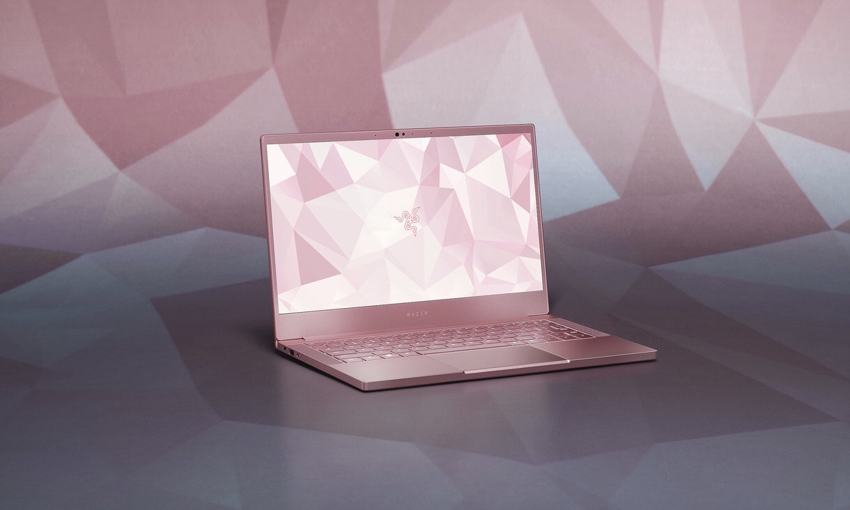 电竞少女心！Razer 推出首款粉色笔记本电脑