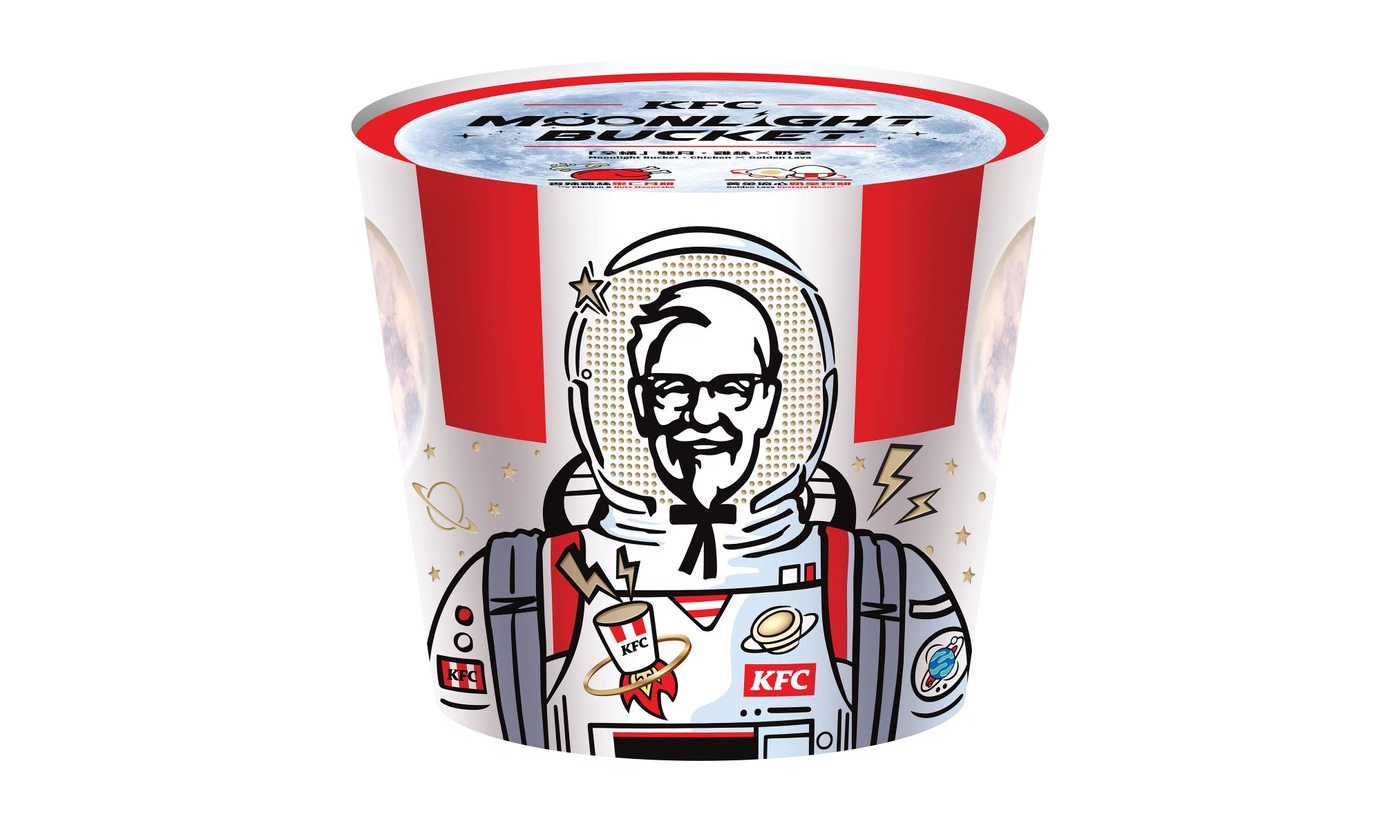 你想尝尝吗？KFC 推出了一桶 “辣鸡月饼”