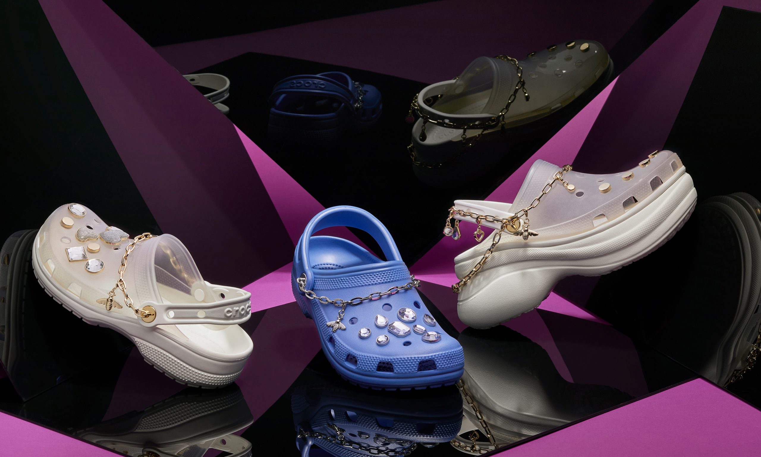 Crocs 推出杨幂特别定制款洞洞鞋