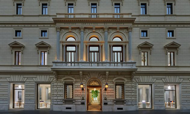 坐落在 19 世纪罗马宫殿中，苹果开设全新意大利门店