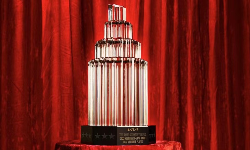 致敬科比，NBA 推出全新设计全明星奖杯