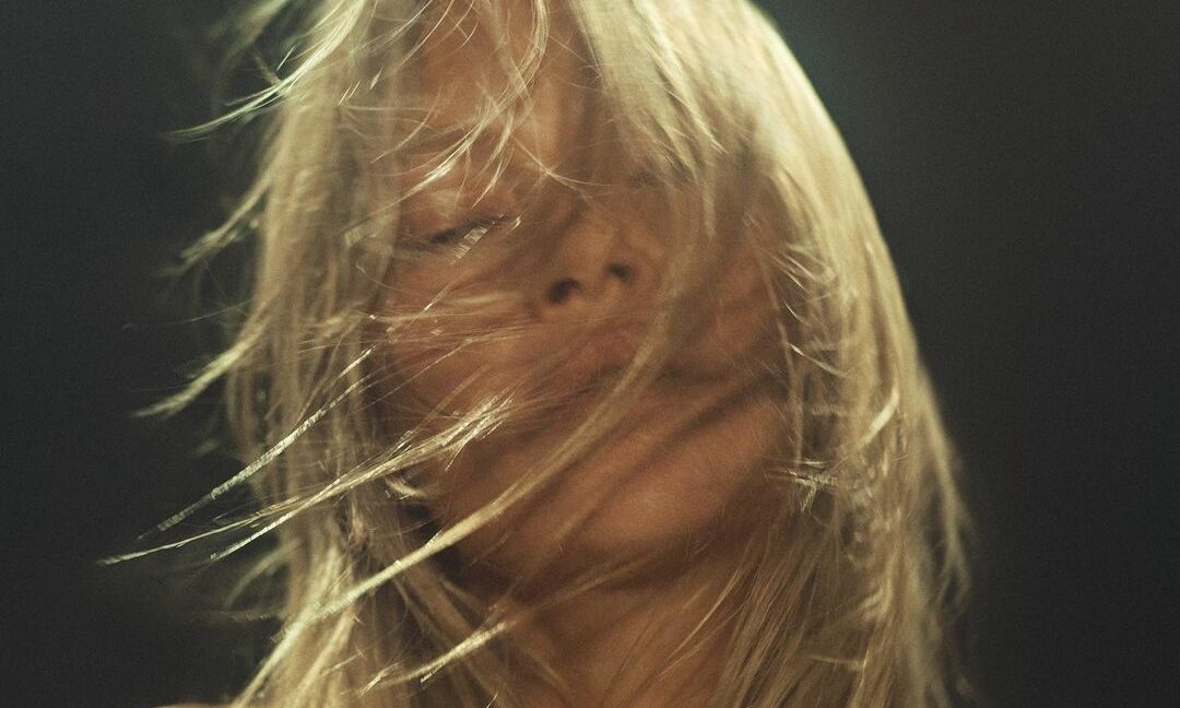 Kate Moss 推出其美容及健康品牌