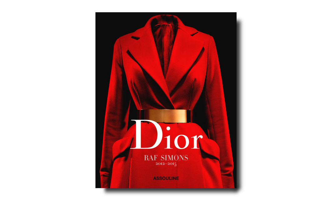 DIOR 发布关于 Raf Simons 在品牌任职时期的新书