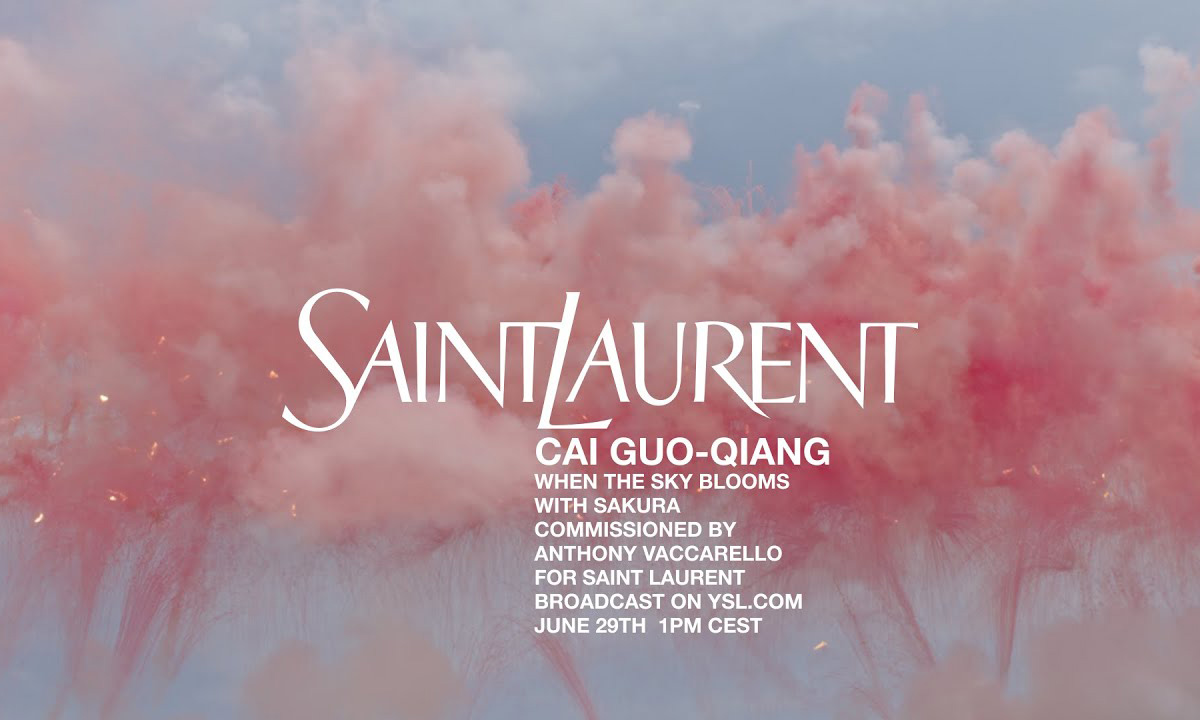 Saint Laurent 与蔡国强合作呈现《樱花满天的日子》烟花秀