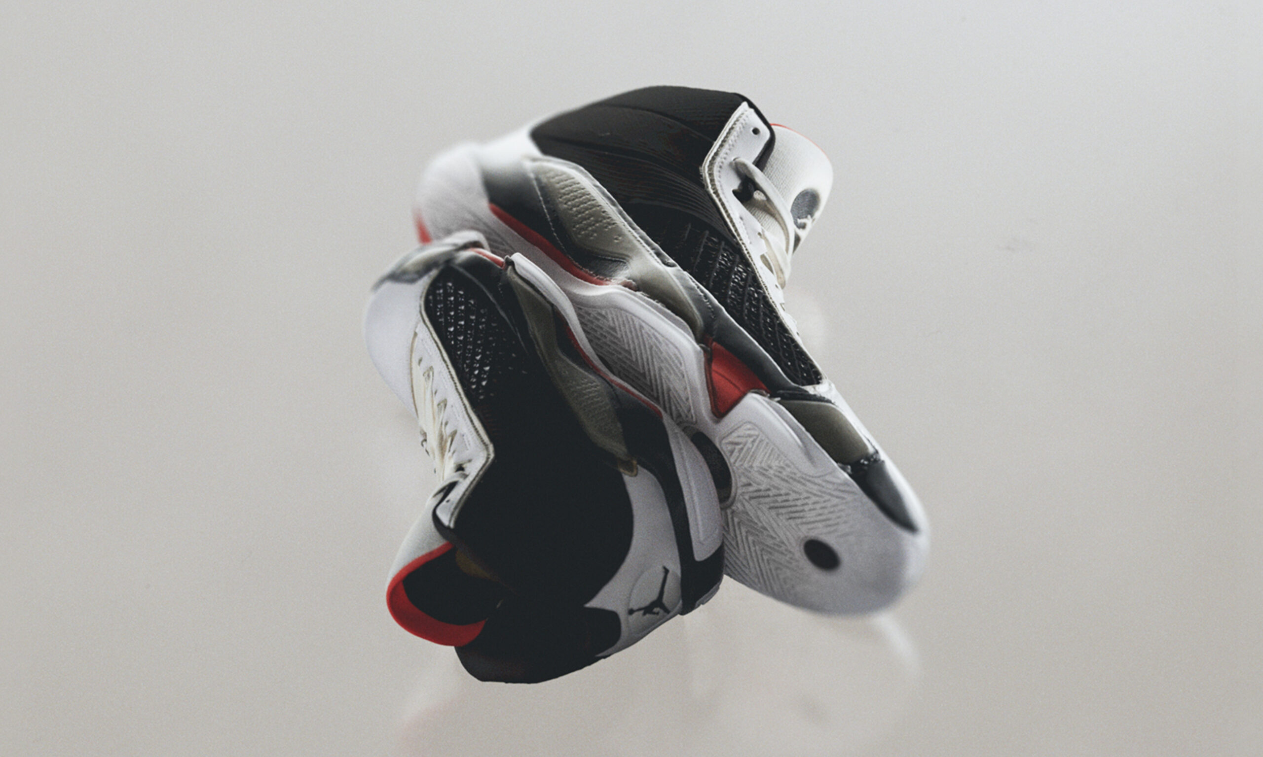 全新 X- Plate 科技加持，Air Jordan XXXVIII 正式发布