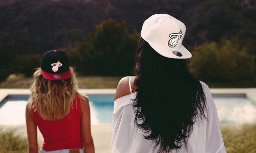 Mitchell & Ness 联合 LIDS 发布 NBA 新赛季 3D 队徽限定 Snapback 系列