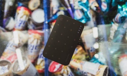 CLOT x THECOOPIDEA 雪糕三明治充电宝