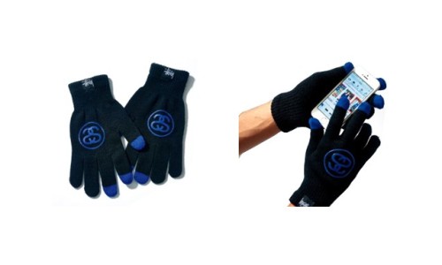 《 smart 》 杂志 2015 年 1 月号特别附赠 Stussy 触控手套