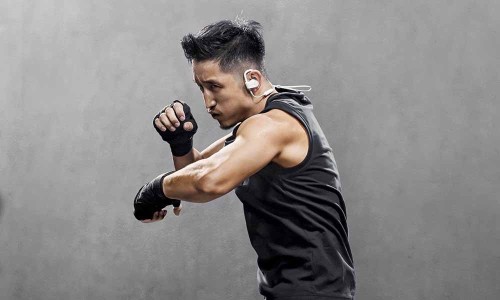 助力拳王，Beats by Dre Powerbeats2 Wireless 耳机与邹市明共前行