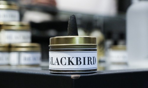 美国 BLACKBIRD 金字塔型香薰