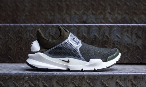 Nike x fragment design 全新 Sock Dart「Dark Loden」配色图赏