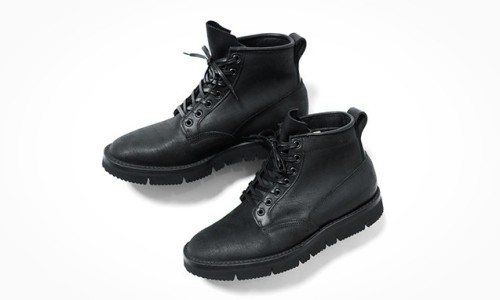 黑魂现身，CYPRESS x Viberg 联名 Rubberized Scout Boot 鞋款