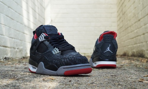 收官之作，JBF Customs 打造 Air Jordan IV“Bred”奢华定制版本