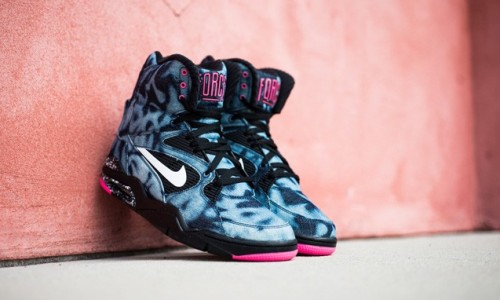 Nike Air Command Force 再发新配色 “ Acid Wash Denim ”