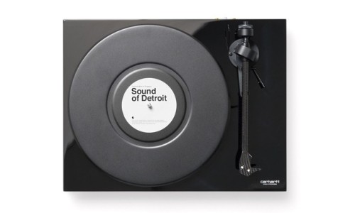 Carhartt WIP x Pro-Ject Debut Carbon 黑胶唱机