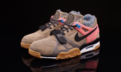 Nike Air Trainers 3 PRM QS“Superbowl 2015”超级碗配色释出
