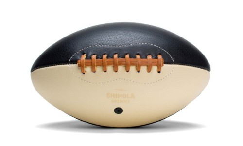 Shinola x Leather Hea Sports 联名系列橄榄球