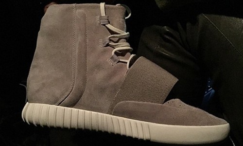 高清无码照来了！疑似 Kanye West x adidas Yeezy 图片流出