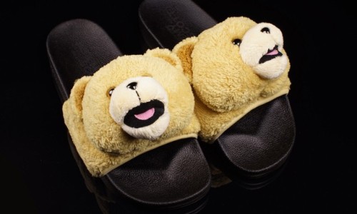 adidas Originals x Jeremy Scott Teddy Bear 全新熊头拖鞋