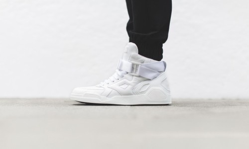 Marcelo Burlon County of Milan 2015 春夏全新鞋履释出