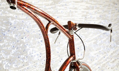 Paul Smith Milano 店展示限量版 Vanhulsteijn 手工自行车