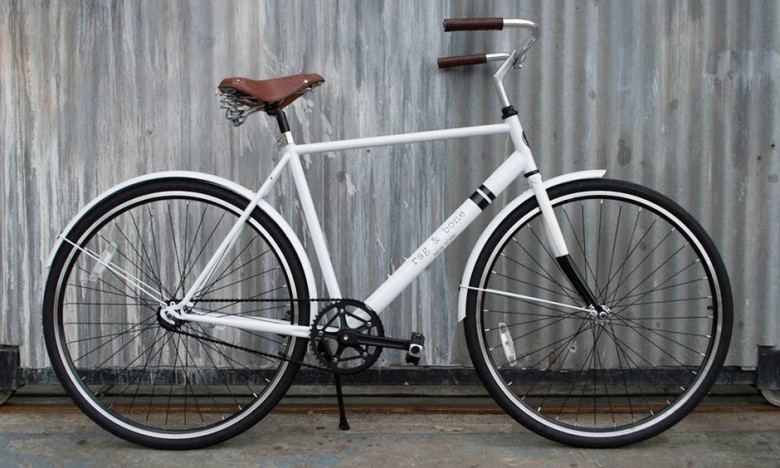 rag & bone x Solé 打造「Rialto City Cruiser」联名限定自行车款及自行车分享活动