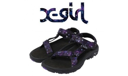X-GIRL x TEVA HURRICANE XLT 星空元素凉鞋