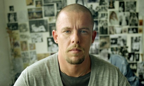 Alexander McQueen 成为 20 英镑新钞票面候选人物之一