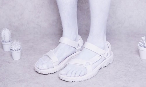 Teva x BEAUTY & YOUTH 「Hurricane」合作凉鞋宣传视频