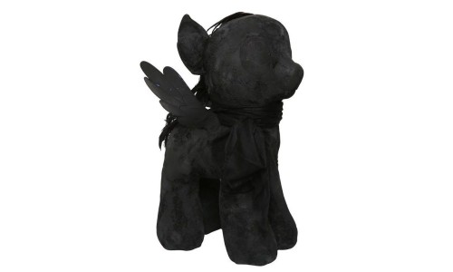 LuisaViaRoma 携手知名设计师带来 My Little Ponies 慈善玩偶系列