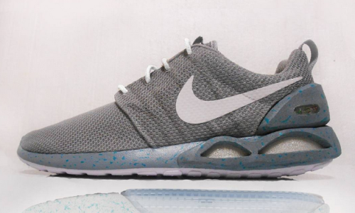 “爆改” 球鞋，国外客制玩家打造 Nike Roshe MAG