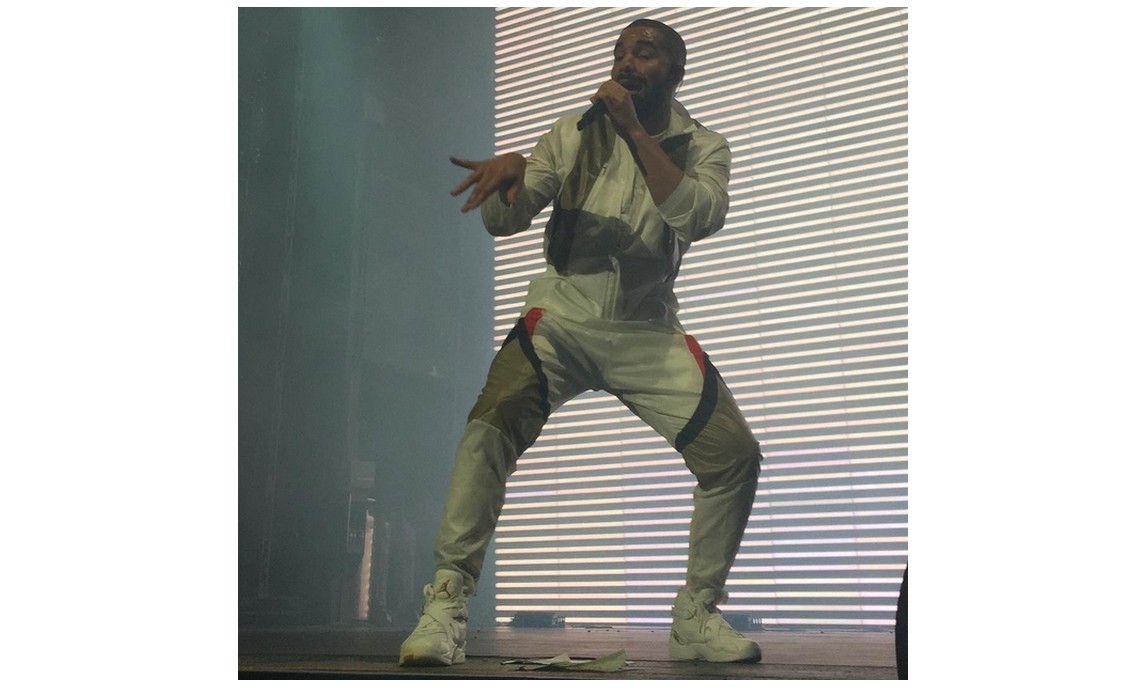 Drake 御用新作，Air Jordan VIII “OVO” 白色鞋款曝光