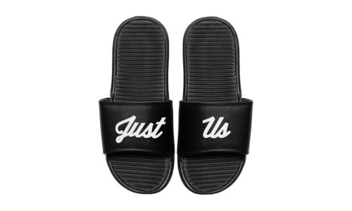 “JUST US”，KITH Classics「Chancletas」拖鞋