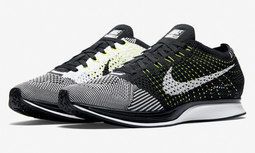 Nike Flyknit Racer “鸳鸯” 新配色或将于近期正式发售