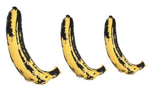 A BATHING APE® x MEDICOM TOY x Andy Warhol ABC 迷彩香蕉抱枕