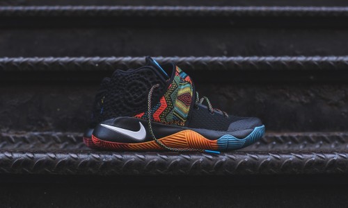 Nike Kyrie 2 全新配色 “BHM” 释出