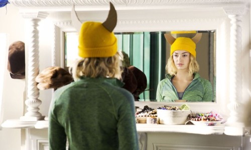 《大宅女 vs 健身狂》，Nike Women 健身励志短剧第四集：毒舌