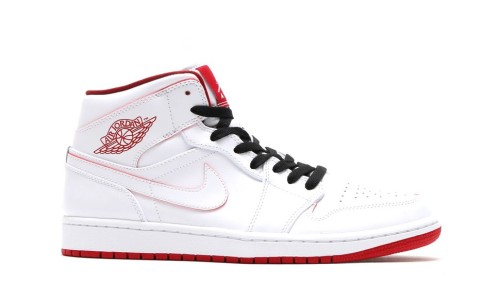 全新 Air Jordan I Mid 释出
