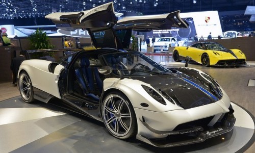 789 匹马力，Pagani Huayra BC 正式发布