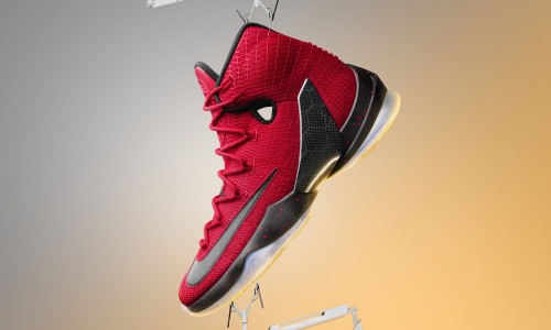 为了冠军前进，Nike LEBRON 13 Elite 震撼登场