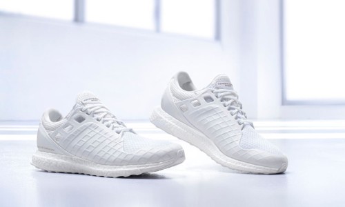 从跑车汲取灵感，Porsche Design × adidas Ultra Boost 全白配色释出