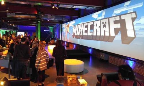 置身其中，Gear VR 版 《MineCraft》 现已在 Oculus Store 上架