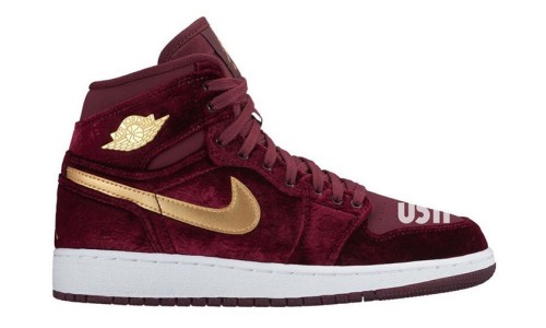 如丝般奢华，Air Jordan 1 High GS “Maroon Velvet” 预览