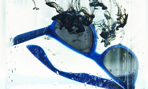 防水机能！RAINS x RETROSUPERFUTURE 联名太阳眼镜系列发布