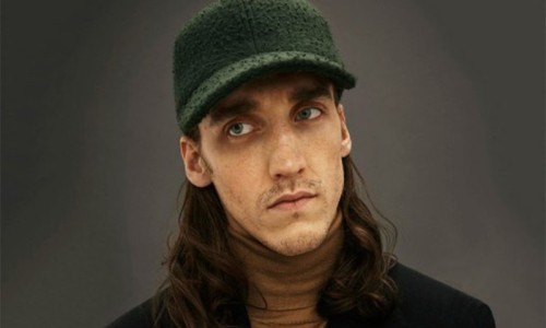 Larose Paris 释出 2016 秋冬系列