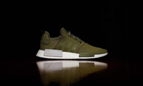 军事风色调，adidas Originals NMD_R1 推出全新配色设计 “Olive”